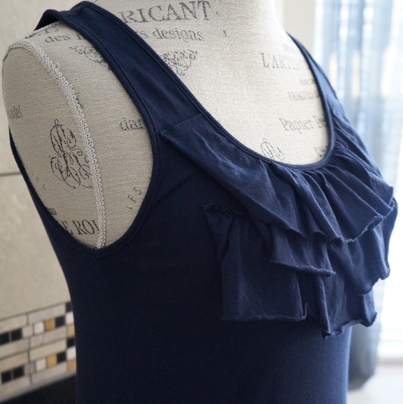 Express Ruffle Tank - Picture 2 of 8